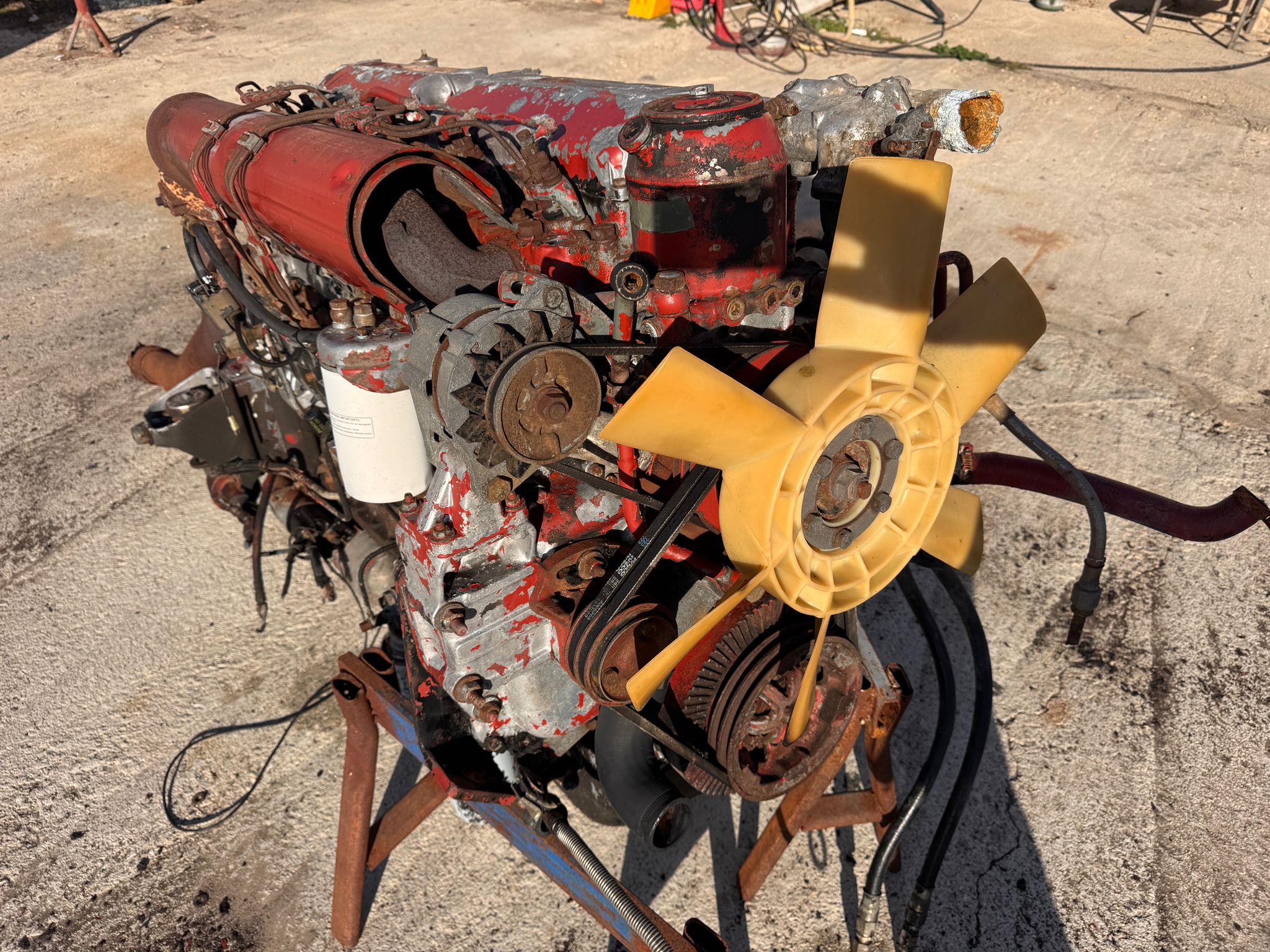 PEZZI RICAMBI FIAT 691 CON MOTORE OTTIMO